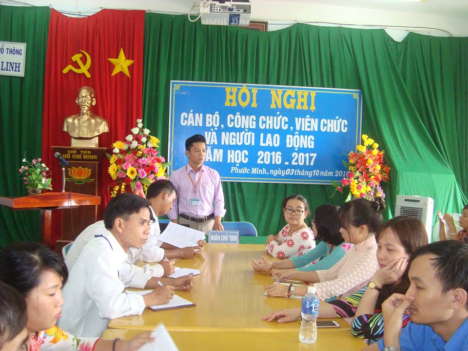 Một số hình ảnh tại Hội nghị Viên chức năm học 2016-2017