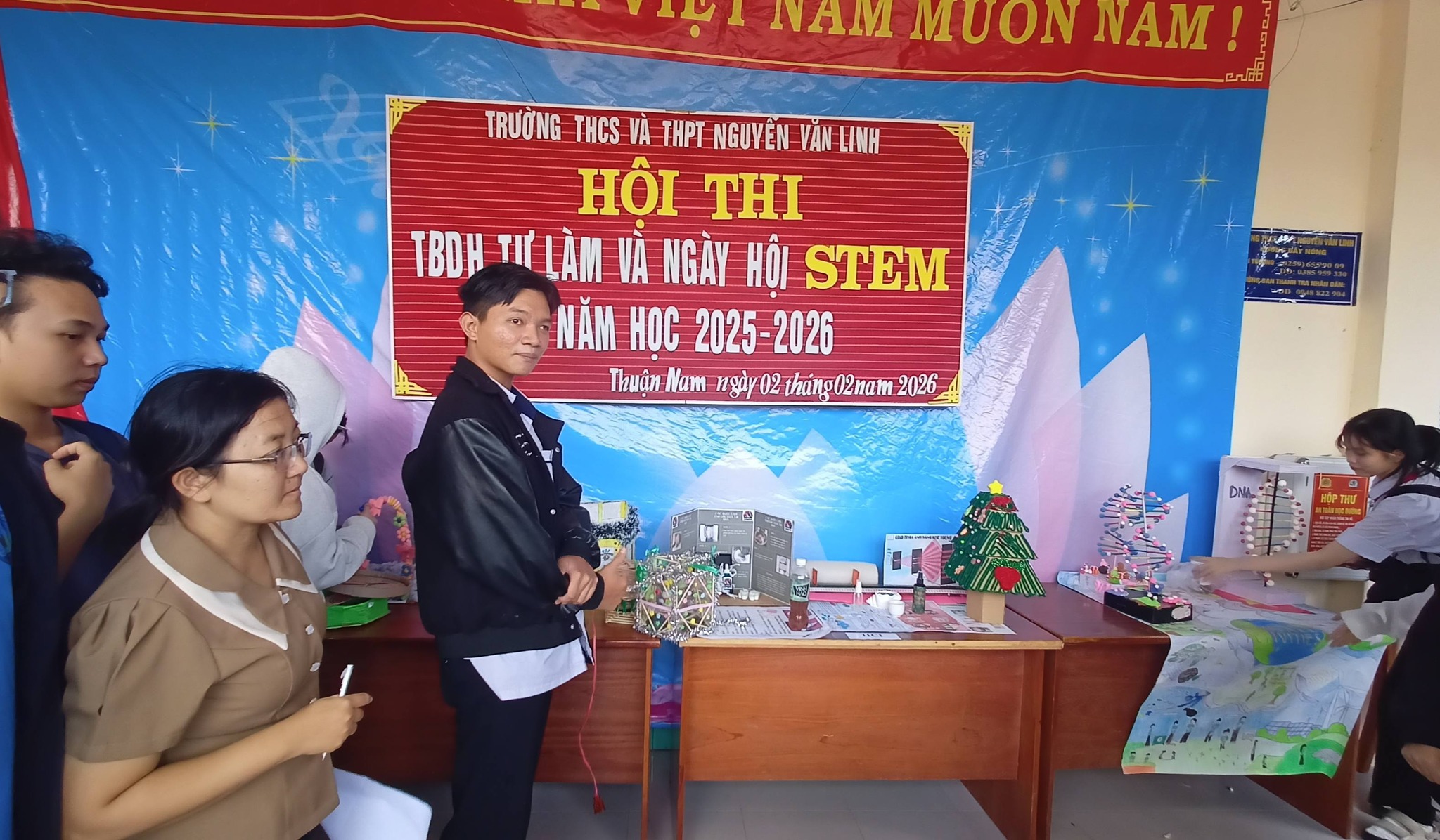 Khơi nguồn sáng tạo với Ngày hội STEM cấp trường năm học 2025-2026